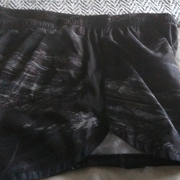 Layer 8 Running Shorts - Picture 3 of 3
